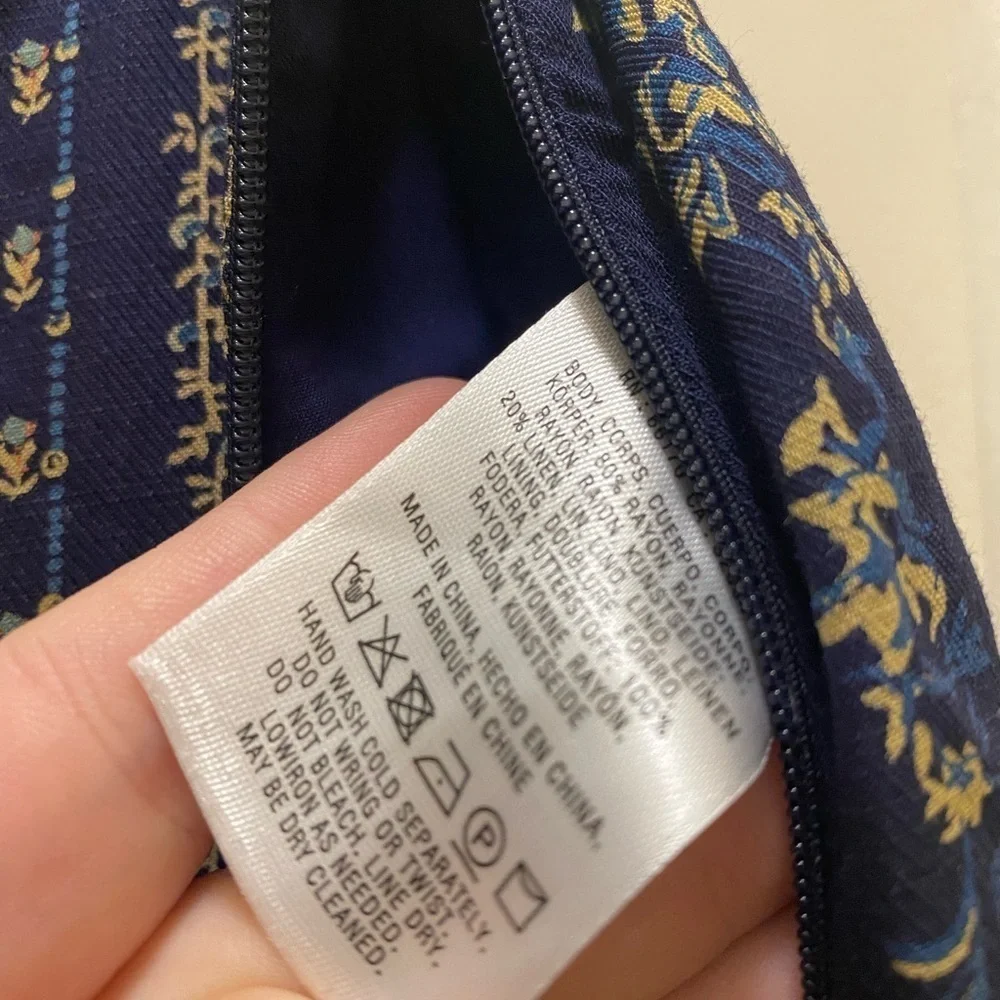Anthropologie excellent zipper